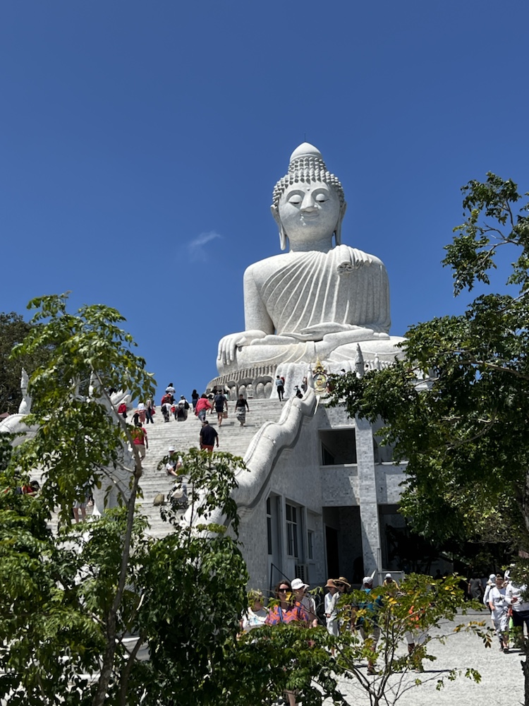 Mehr über den Artikel erfahren Big Buddha