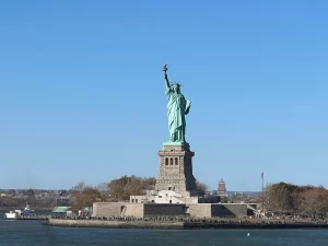 Mehr über den Artikel erfahren Abschied & Überraschungsparty