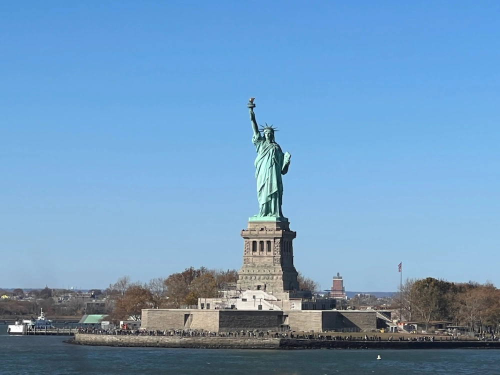 Mehr über den Artikel erfahren Abschied & Überraschungsparty