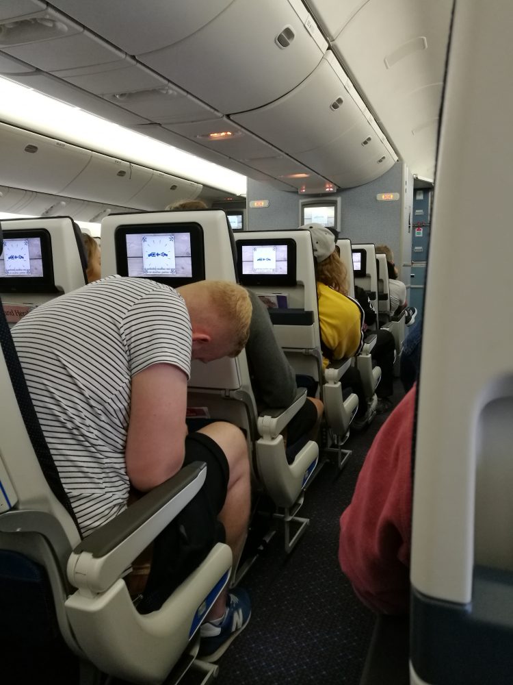 Mehr über den Artikel erfahren Weiter Richtung Bali