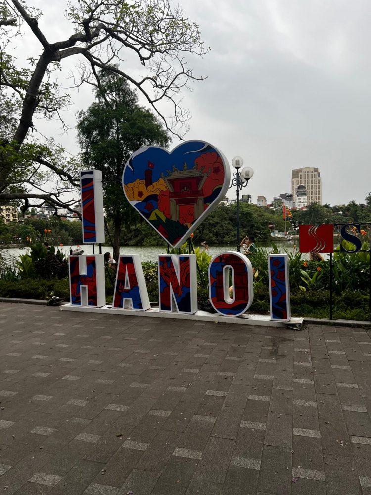 Mehr über den Artikel erfahren Auf in die Hauptstadt